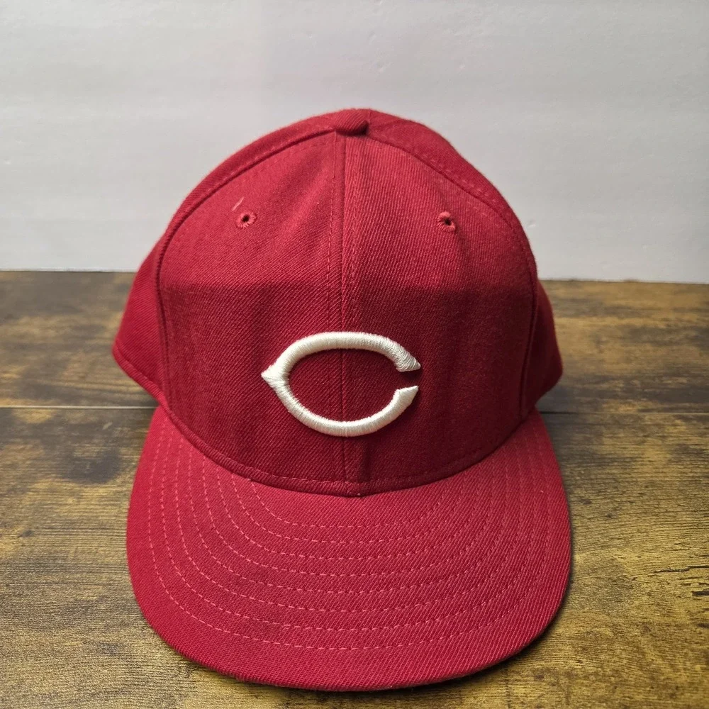 Vintage Cincinnati Reds New Era 59FIFTY Fitted Hat 100% Wool Size 7 1/2 Red USA